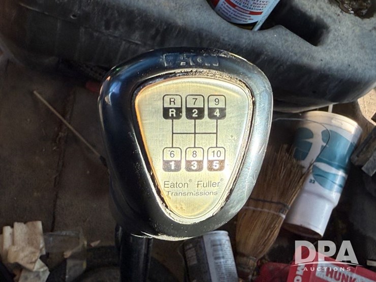 2002-international-9100i-cab/chassis-(np6156,-unit-286)-image-64