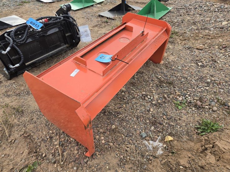 #6912-•-approx.-47"-unused-mini-skid-steer-snow-plow-image-4