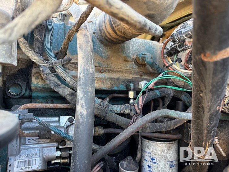 2002-international-durastar-4400-image-53