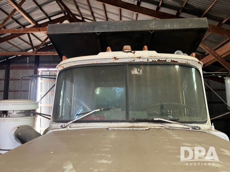 1977-mack-r600-image-20