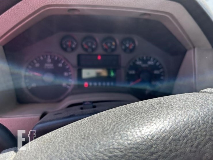 ford-f450-image-8
