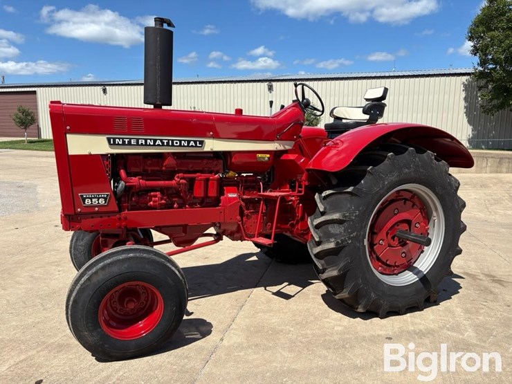 1967-international-856-image-1