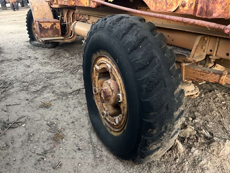 fwd-dump-truck-image-8