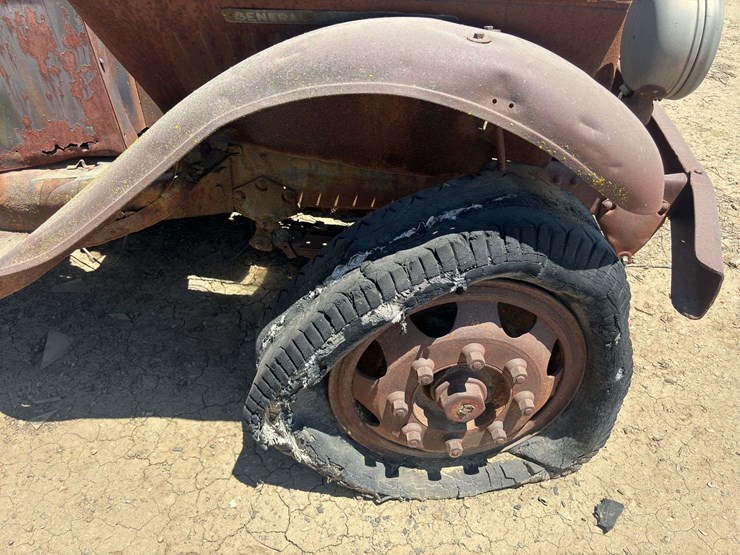 general-motors-project-truck-image-13