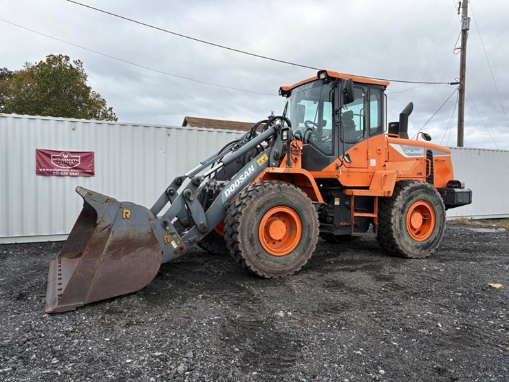 2015-doosan-dl200tc-5-image-1