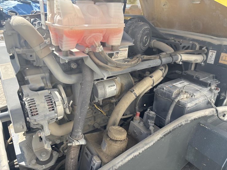 #5056-•-2019-wacker-neuson-rd28-smooth-drum-roller-image-18