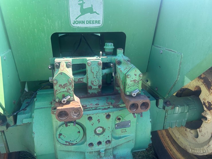 1979-john-deere-8640-image-5