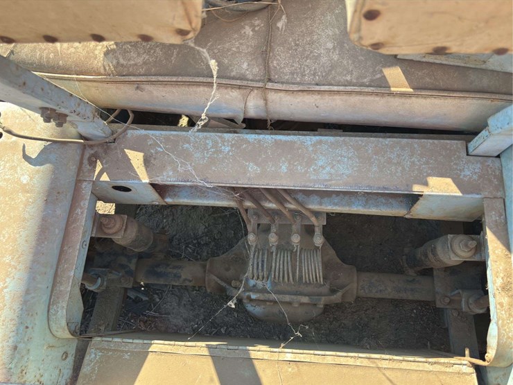 ez-go-golf-cart-image-17