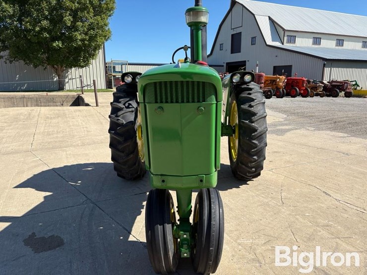 1961-john-deere-3010-image-2