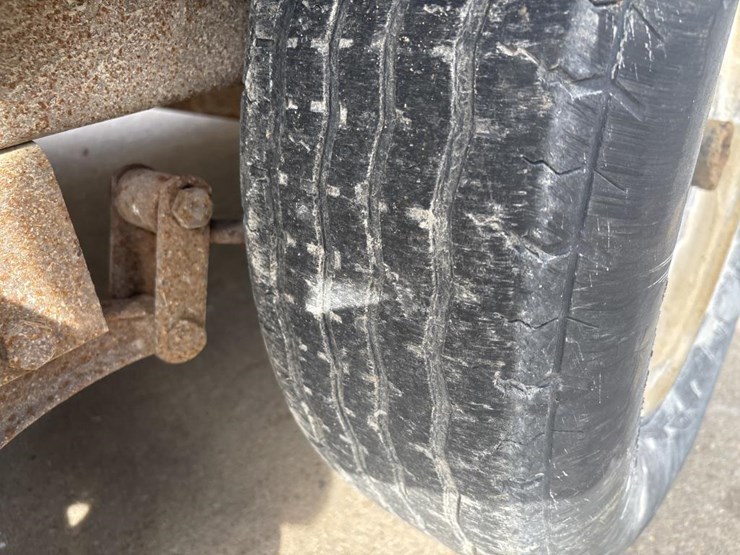 #5074-•-2017-sure-track-aluminum-16'-utility-trailer-image-26