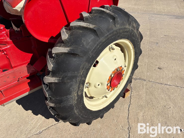 1961-international-240-image-16