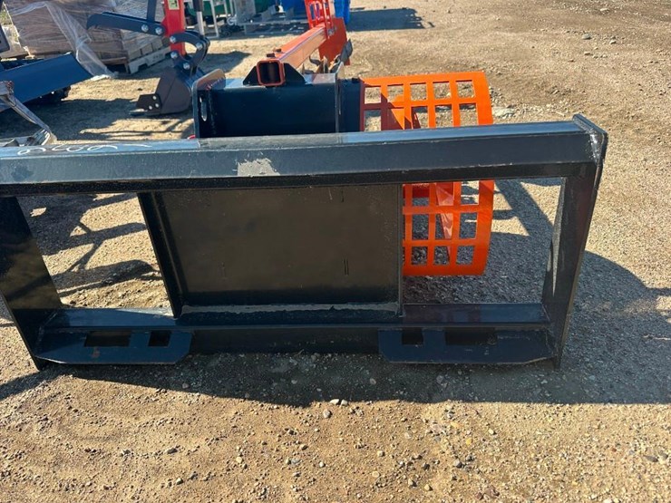 skid-steer-trencher-image-3