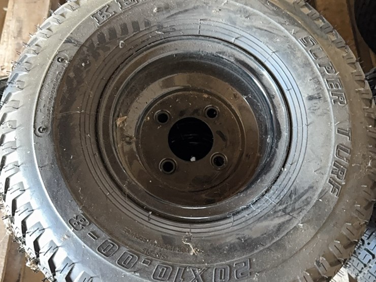 new-pair-of-20x10-8-tire-with-4-lug-wheel-image-1
