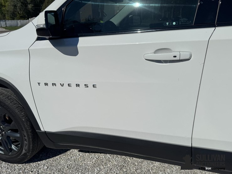 2019-chevrolet-traverse-image-13