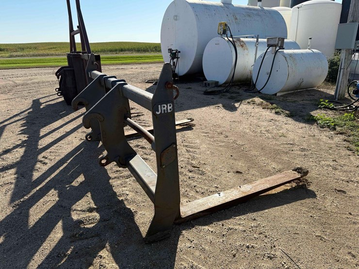 jrb-pallet-forks-image-2