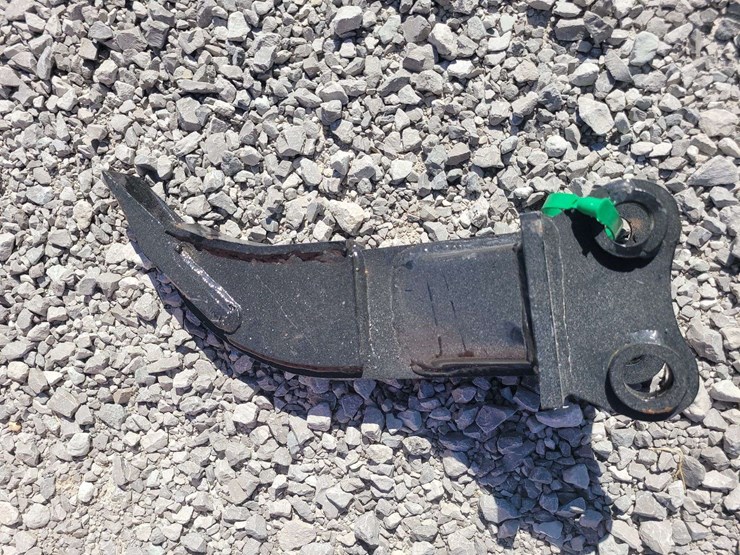 mini-excavator-ripper.-image-1