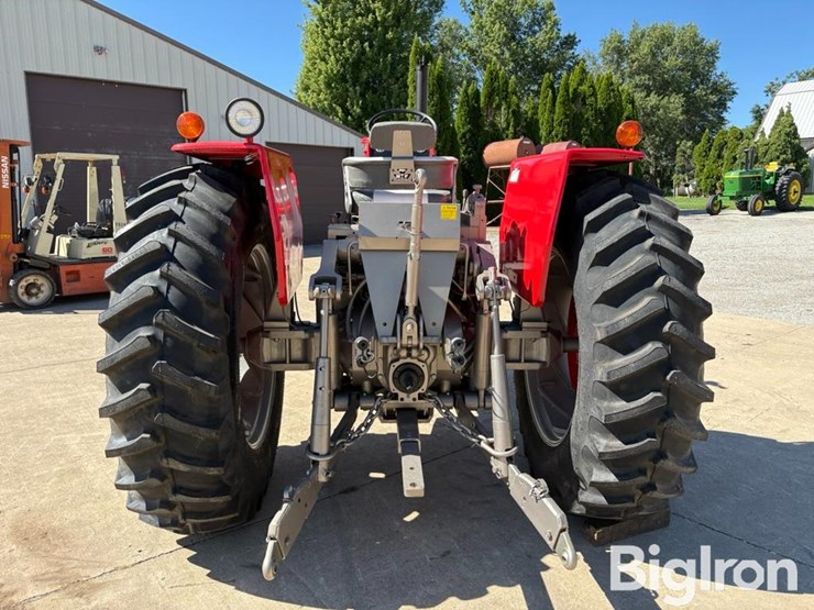 1969-massey-ferguson-1130-image-6