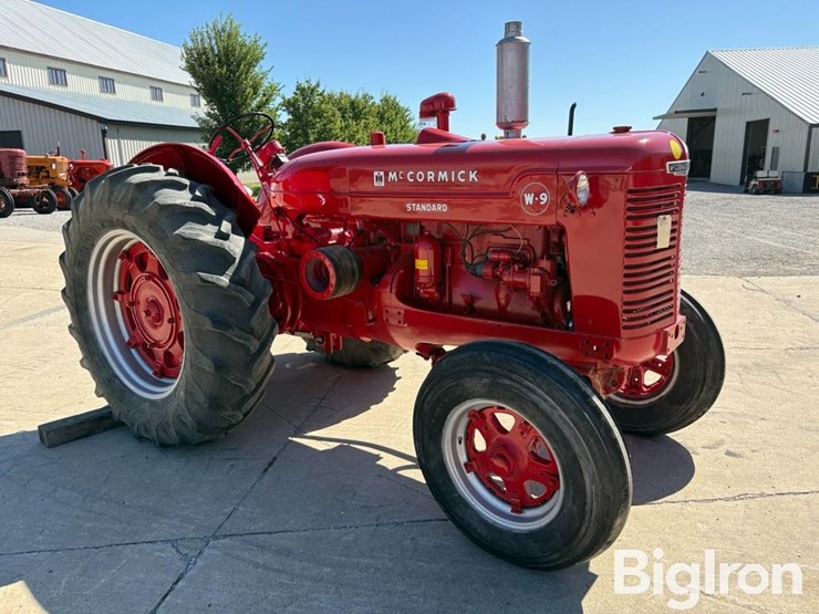 1950-international-w9-image-3