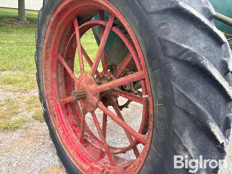 1941-oliver-70-image-17