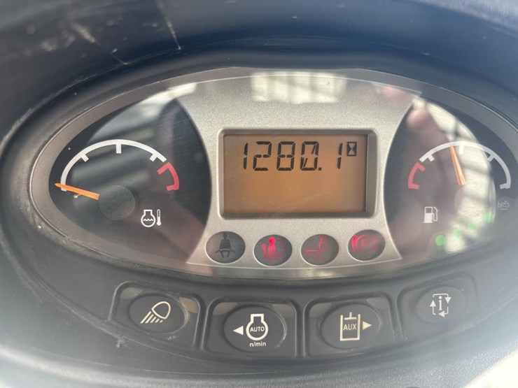 2019-bobcat-s770-image-41