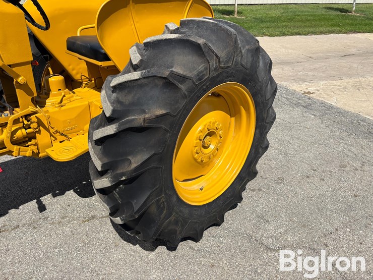 1959-john-deere-440-image-15