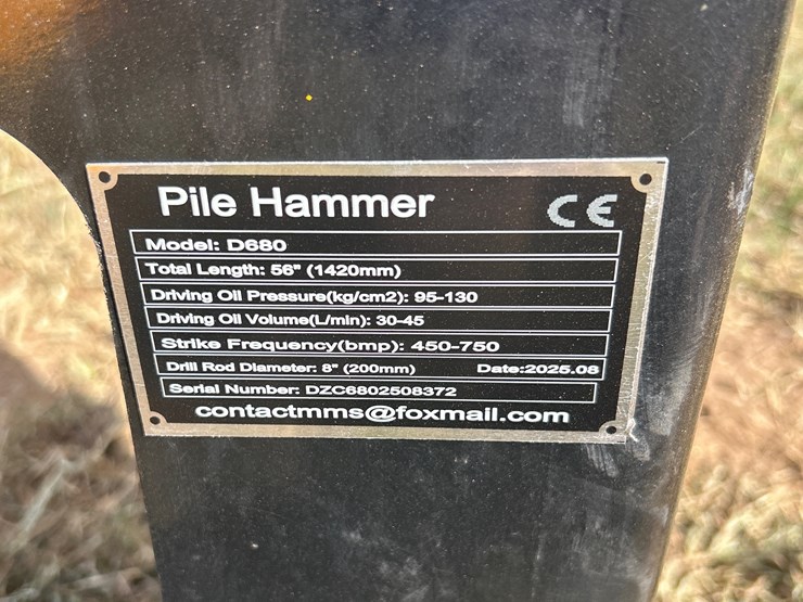 #450-•-quick-attach-post-driver-image-4