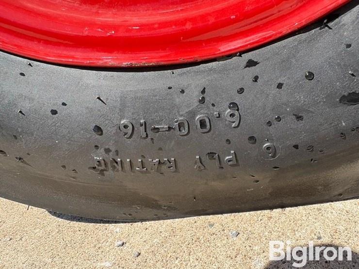 1959-case-ih-560-image-11