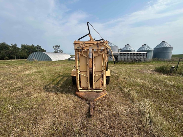 for-most-cattle-chute-image-8