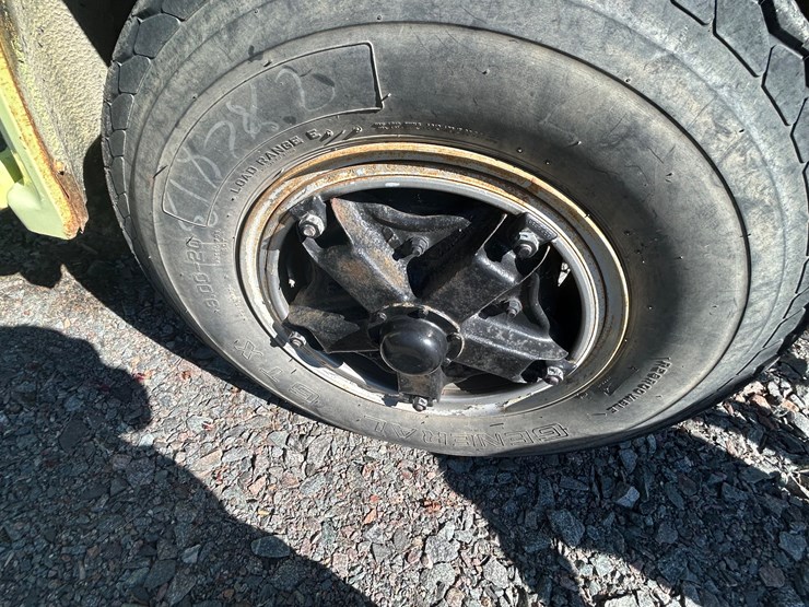 chevrolet-c65-image-23