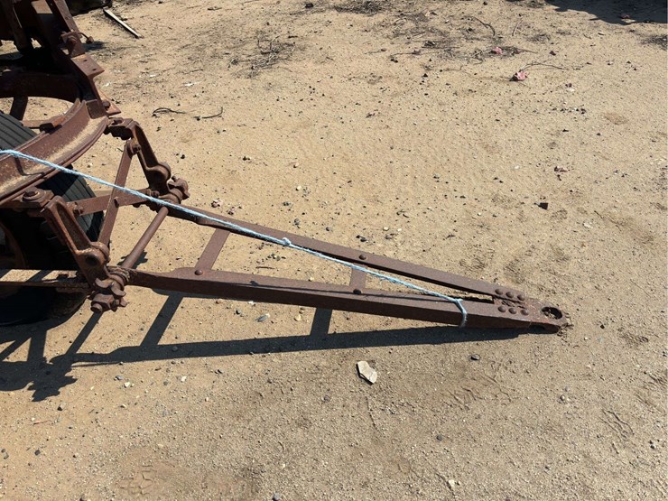 john-deere-pull-type-combine-image-11