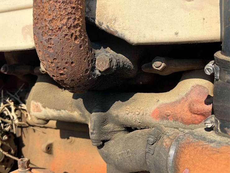 case-401-diesel-image-24