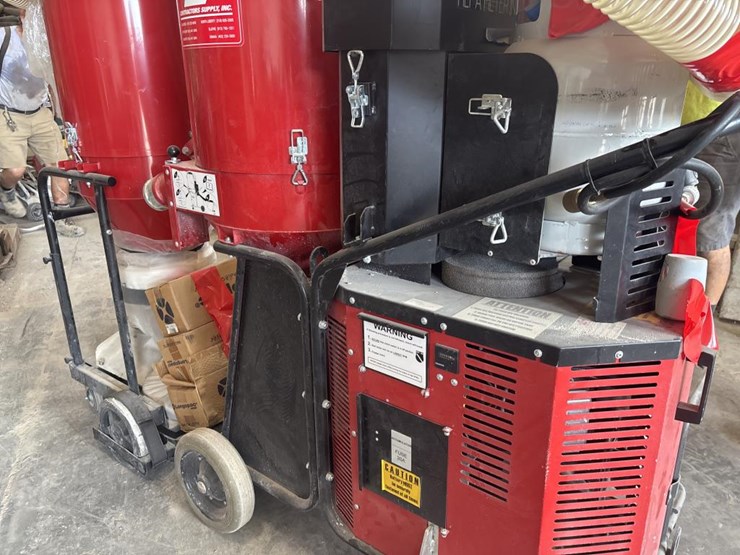 #5091-•-husqvarna-t8600-hepa-vacuum-w/-c5500-separator-image-10