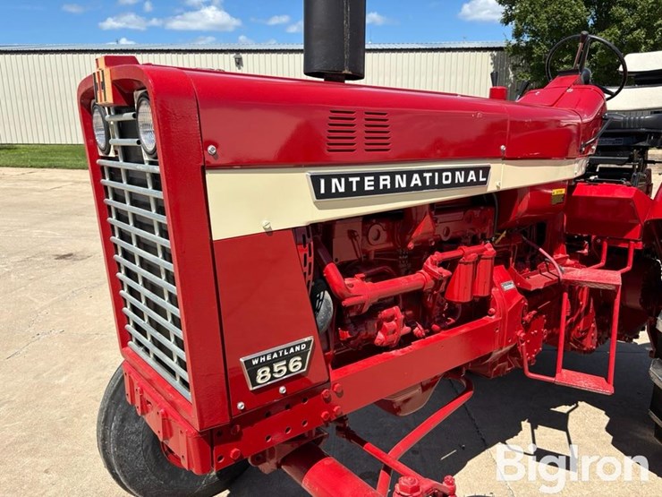 1967-international-856-image-9