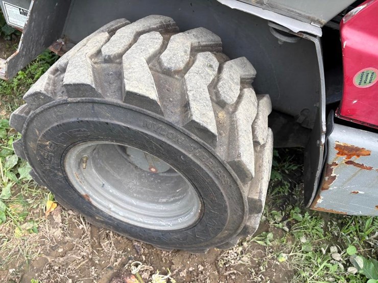 takeuchi-tw40-image-15