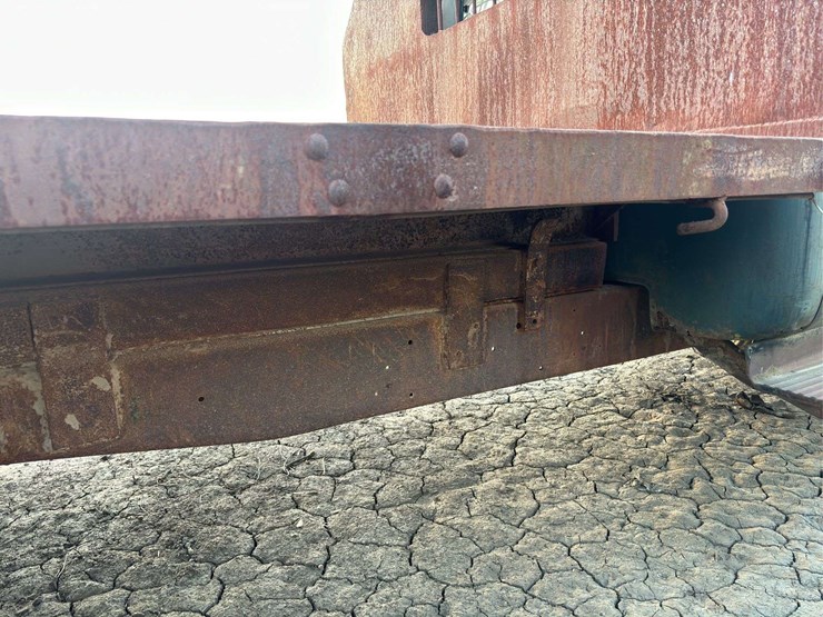 chevrolet-6400-image-36