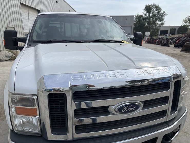 2008-ford-f350-image-11