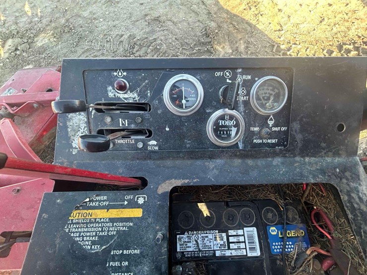 toro-groundmaster-345-mower-image-30