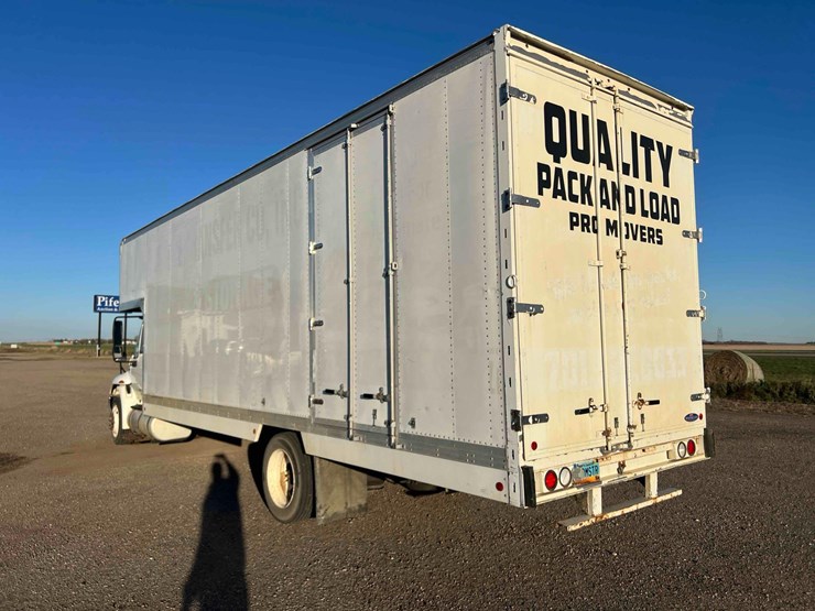 2014-international-4000-image-7