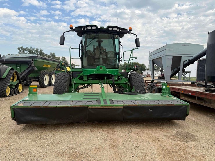john-deere-w235-image-23