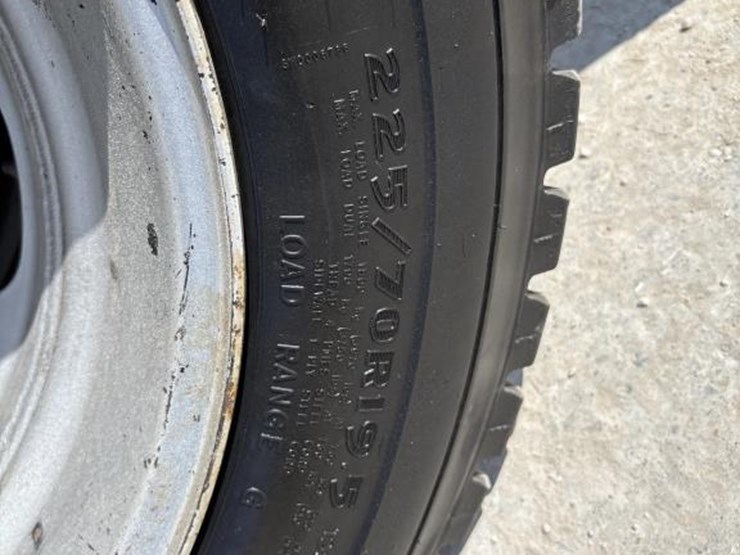 2016-dodge-ram-5500-image-30