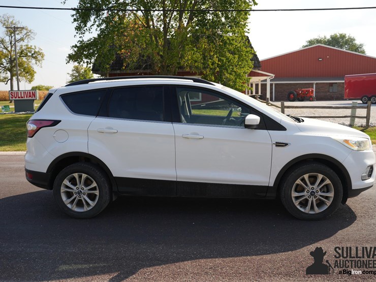 2017-ford-escape-image-4