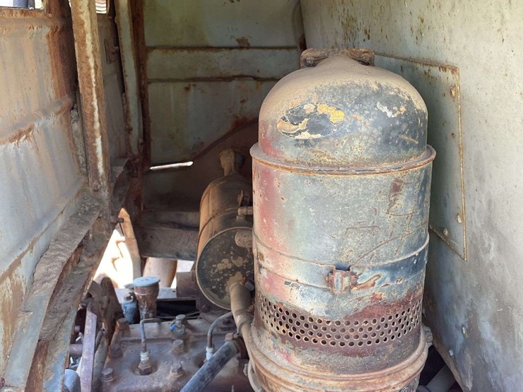 white-3000-truck-image-36