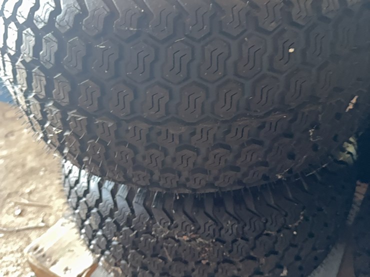 new-pair-of-20x10-8-tire-with-4-lug-wheel-image-3