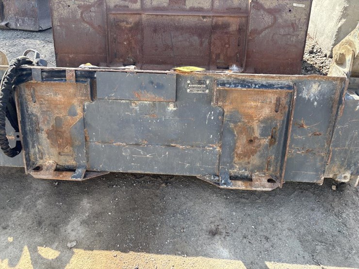 #5044-•-bobcat-3-in-1-approx-74"-bucket-image-4