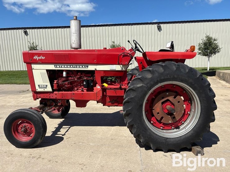 1971-international-966-image-8