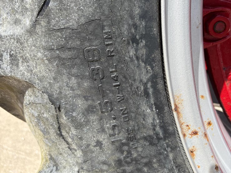 1959-case-ih-560-image-18