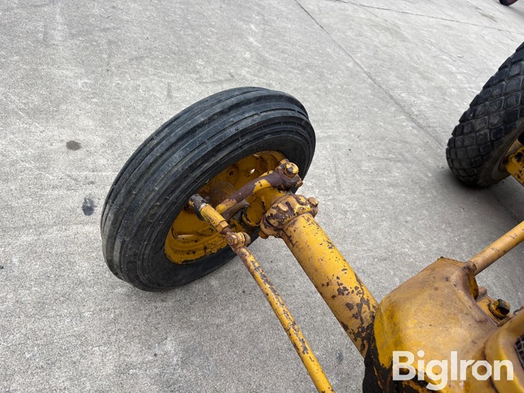 1948-international-cub-image-16