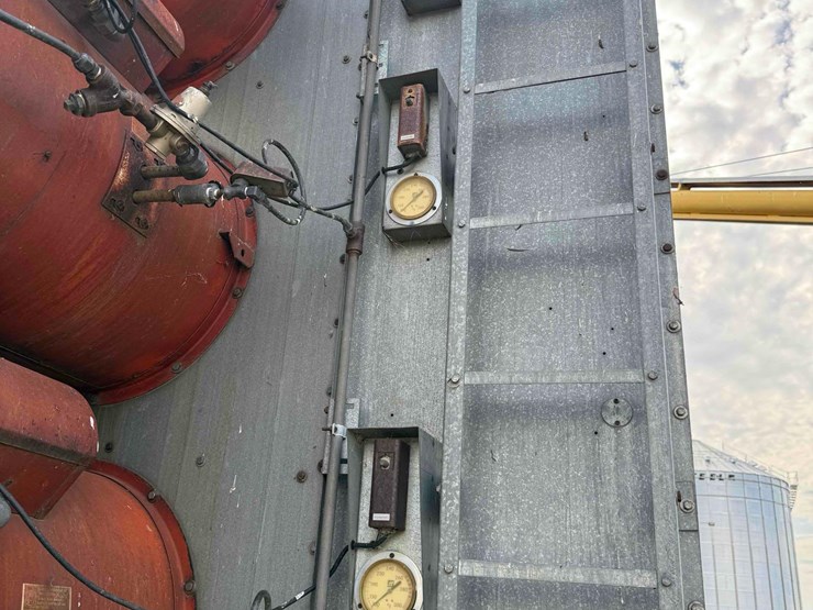 calc-u-dri-grain-dryer-image-7