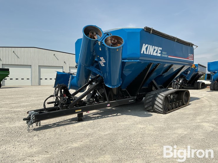 2022-kinze-1321-grain-cart-image-9