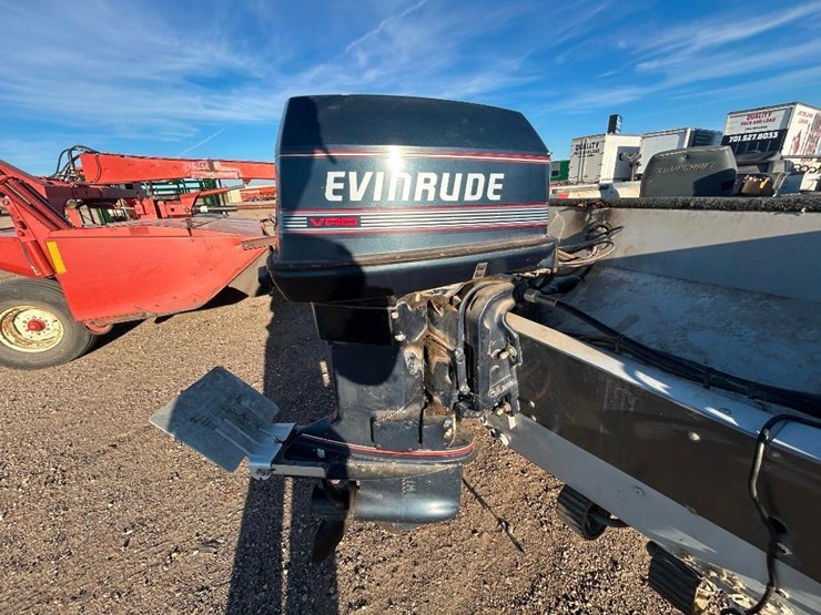 alumacraft-tropy-170-boat-image-18